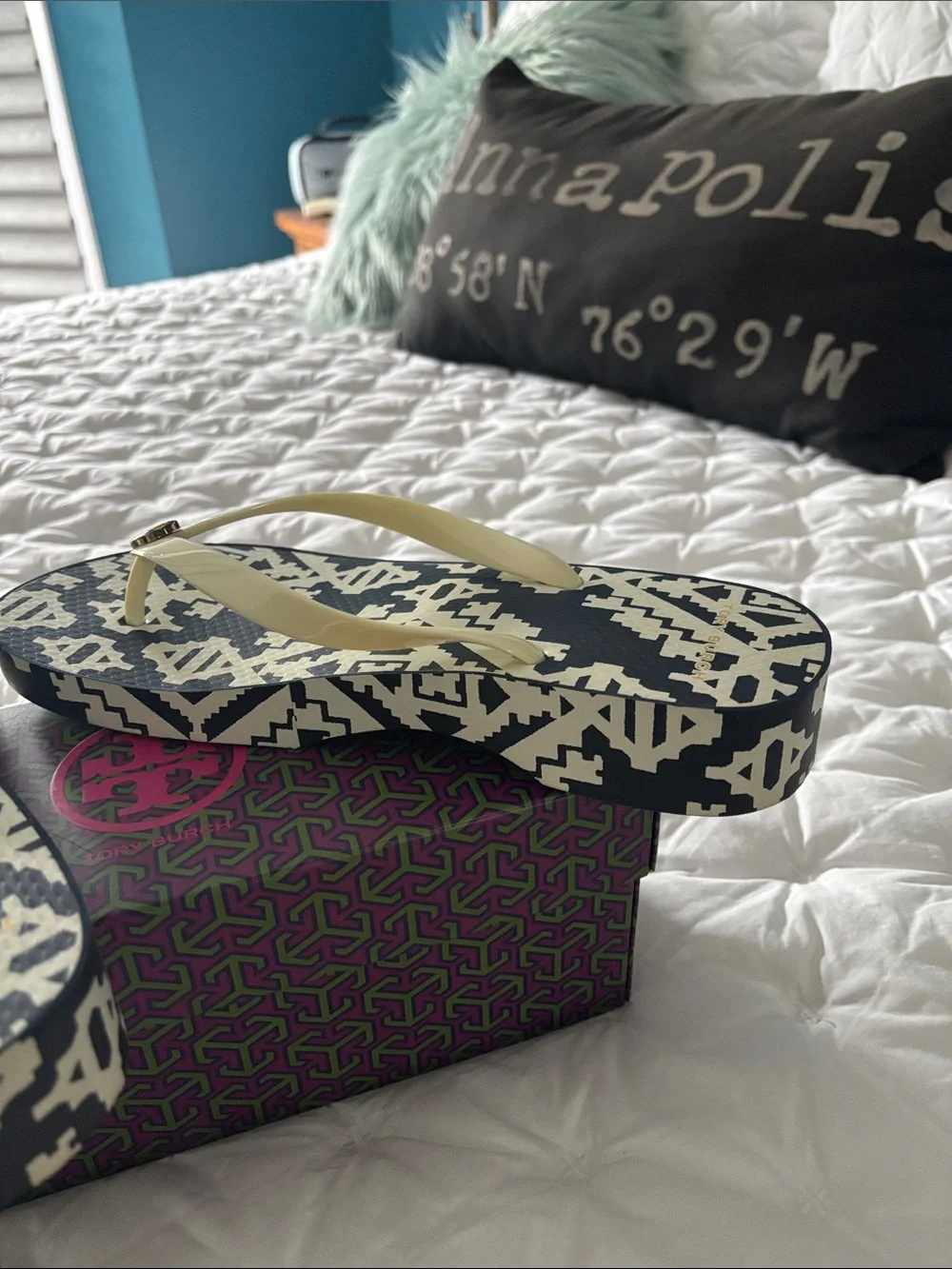 Tory Burch Black and Cream Geometric Flip Flops